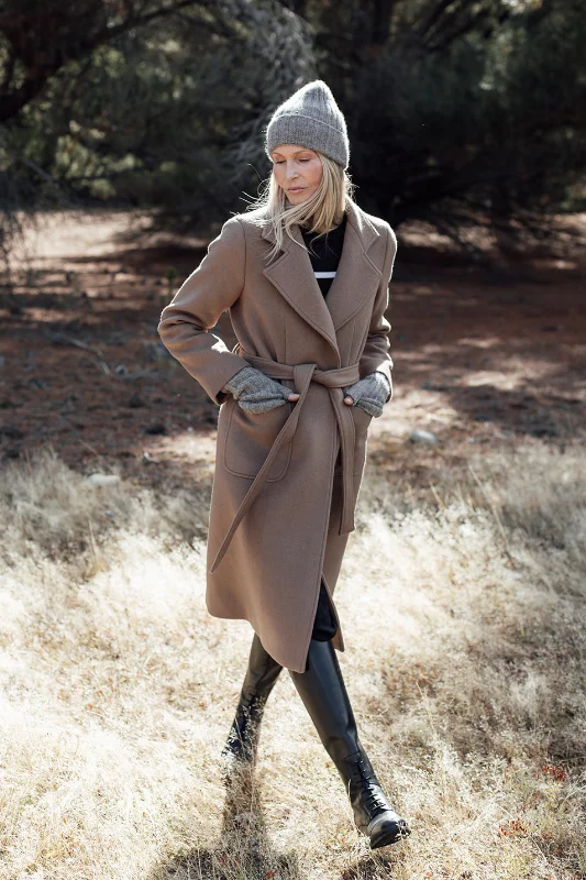 The Caselberg Wool Coat - Latte